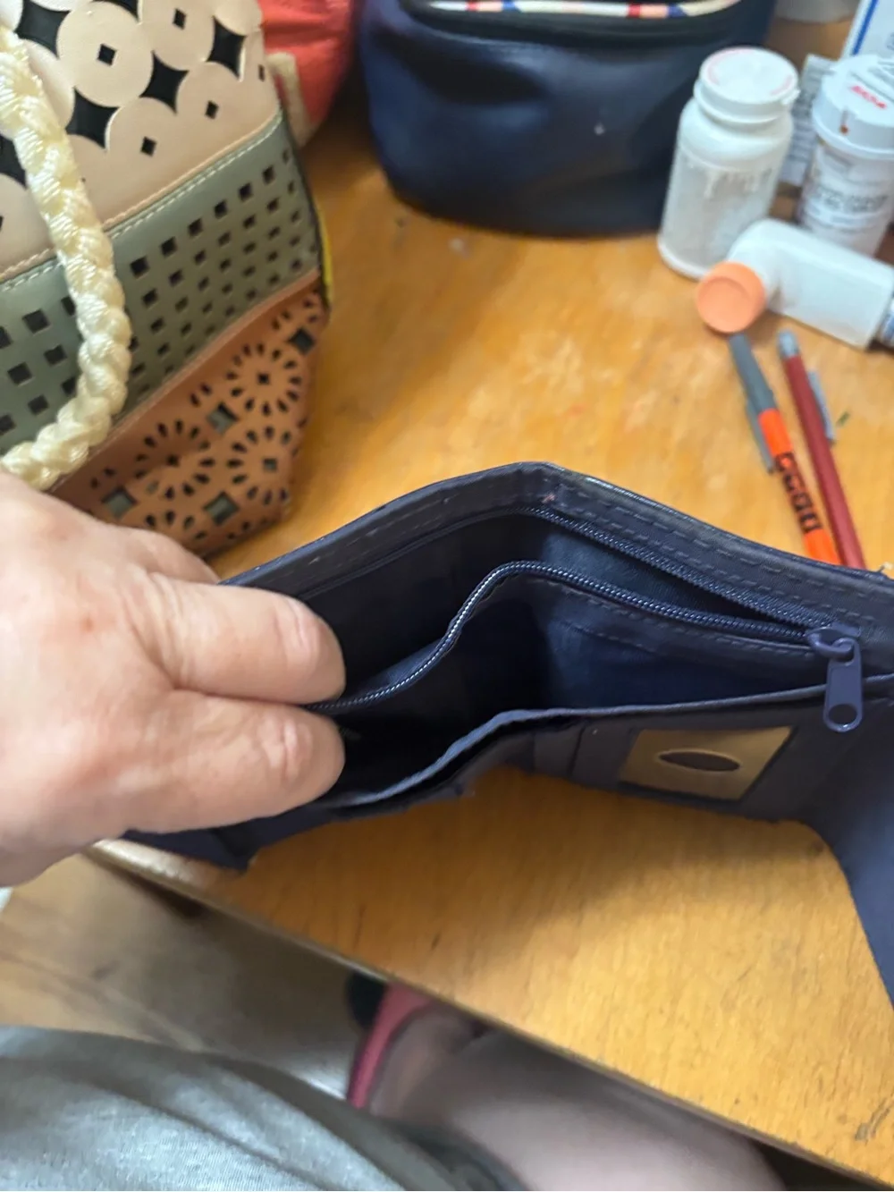 liz & co. compact tri